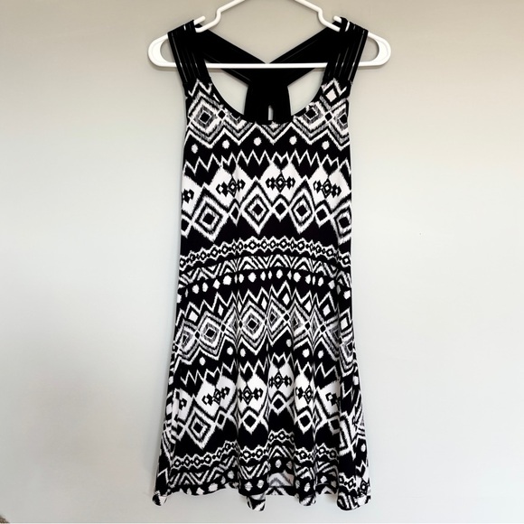 Pacific Beach Women's Small Swim Suit Cover Up Aztec Print Beach Pool Side - Picture 1 of 7